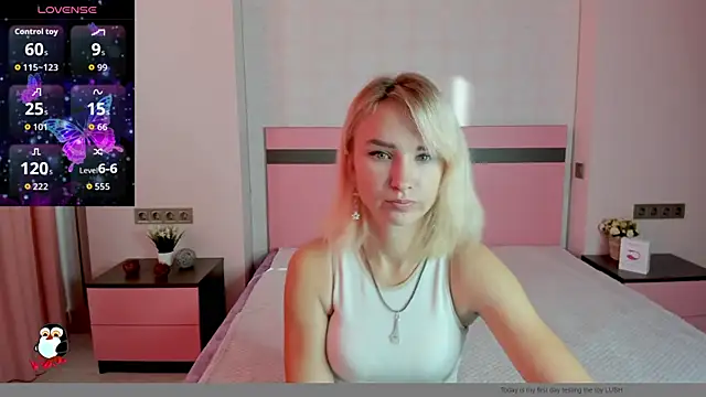 MeryMidnight online show from 23, 9, 2025