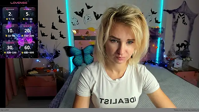 MeryMidnight online show from 20, 10, 2025