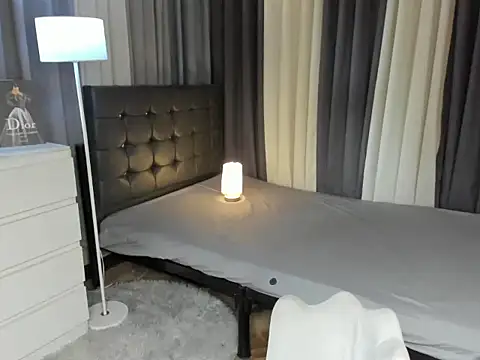 Blaire Samantha online show from 27, 11, 2025