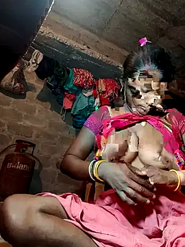 Snapshot of sadhna200 chatting on 28, 9, 2025 sadhna200 online show from 28, 9, 2025