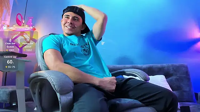 Snapshot of Eross_Santy chatting on 12, 2, 2026 Eross Santy online show from 12, 2, 2026