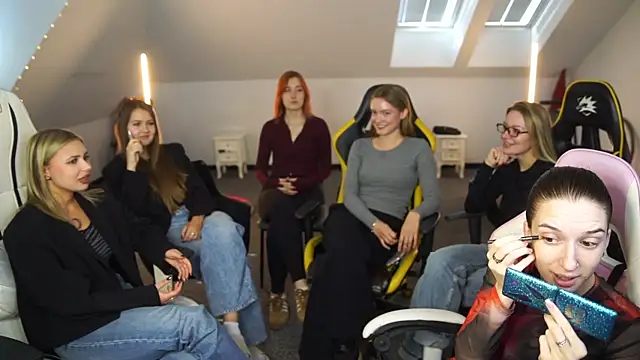 Snapshot of _Lili_054 chatting on 26, 9, 2025 Lili 054 online show from 26, 9, 2025