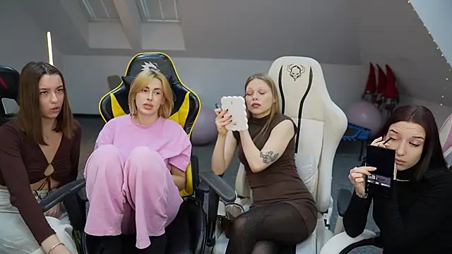  Lili 054 online show from 24, 11, 2025