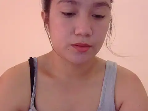 Lovelyclaya online show from 6, 3, 2026