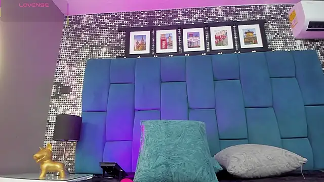 lux bitchx online show from 15, 10, 2025