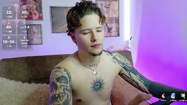 Snapshot of _tylerr_ chatting on 30, 9, 2025 tylerr online show from 30, 9, 2025
