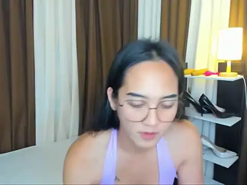 URHottestAngel online show from 11, 9, 2025