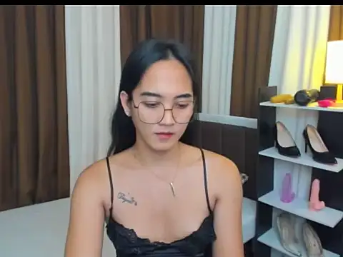 URHottestAngel online show from 20, 9, 2025