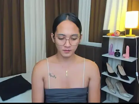 URHottestAngel online show from 2, 10, 2025