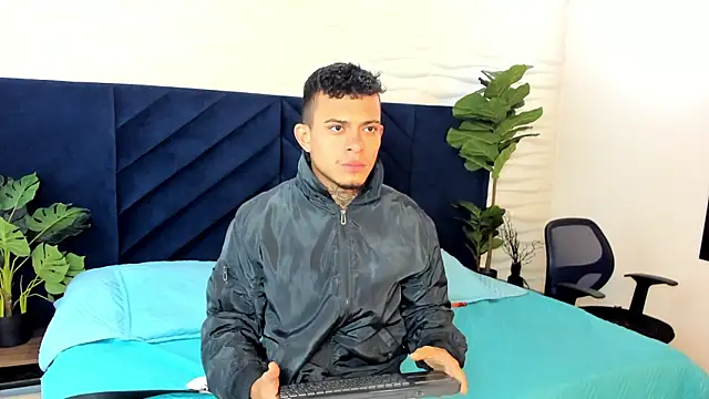 MrJustin  online show from 23, 10, 2025