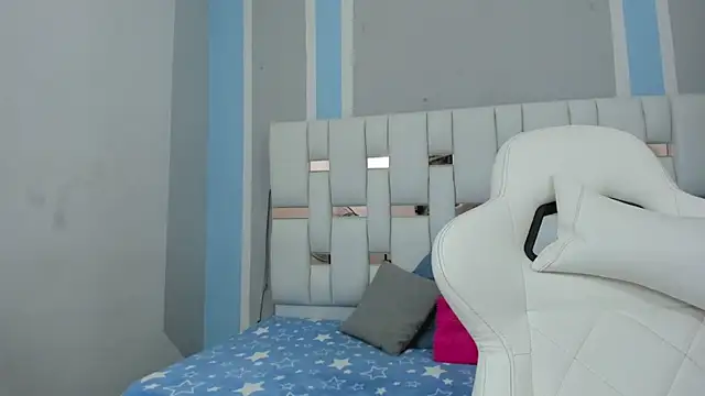 iamCharlotte19 online show from 22, 9, 2025