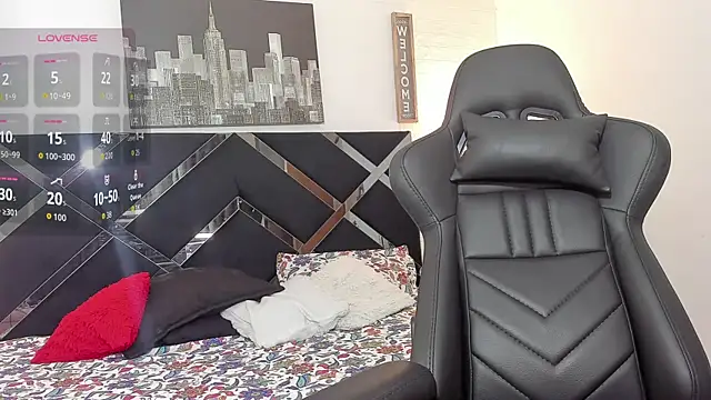 iamCharlotte19 online show from 2, 10, 2025