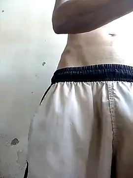 juninho2001 online show from 11, 11, 2025