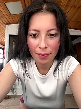 Snapshot of Mia_salinass chatting on 12, 9, 2025 Mia salinass online show from 12, 9, 2025