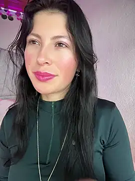 Snapshot of Mia_salinass chatting on 29, 4, 2026 Mia salinass online show from 29, 4, 2026
