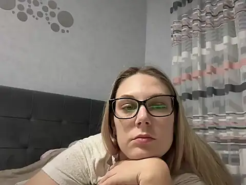 NikexPretty online show from 10, 10, 2025