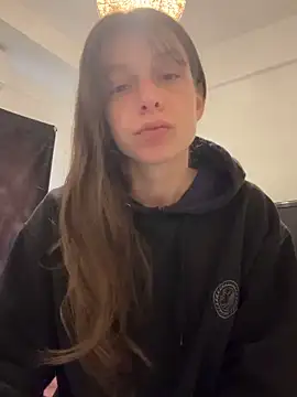 Snapshot of LittleJulietta chatting on 15, 9, 2025 LittleJulietta online show from 15, 9, 2025