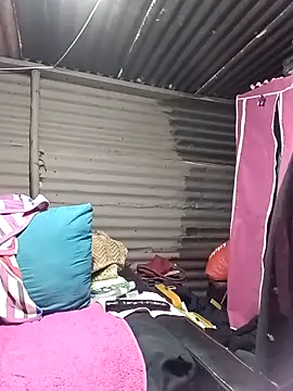 HappygalTheQueen online show from 21, 10, 2025