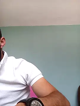 Snapshot of leiche chatting on 22, 9, 2025 leiche online show from 22, 9, 2025