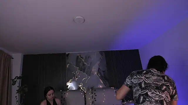 SarahCastro1  online show from 10, 6, 2026