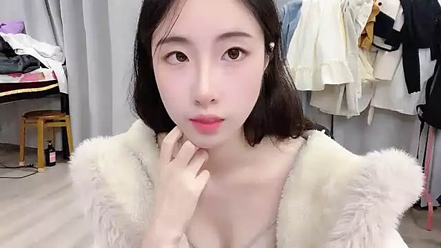 Freya7777 online show from 12, 10, 2025