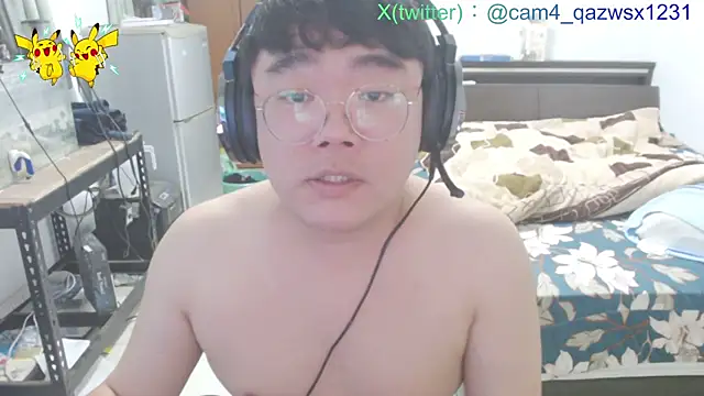 Snapshot of qazwsx_cam4 chatting on 14, 7, 2026 qazwsx cam4 online show from 14, 7, 2026