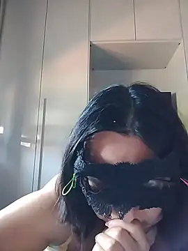caldaevogliosa81 online show from 24, 6, 2026