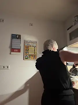 Rozendefotz online show from 2, 2, 2026