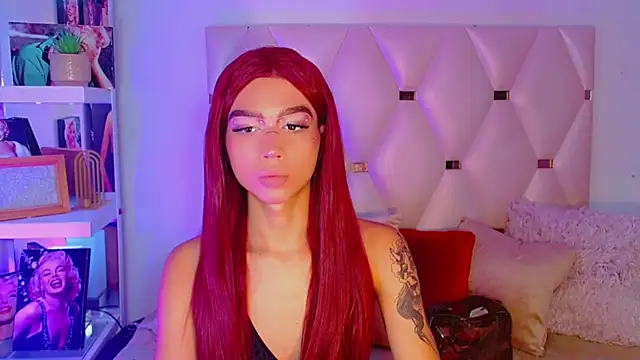 Daphnne Foxx online show from 1, 10, 2025