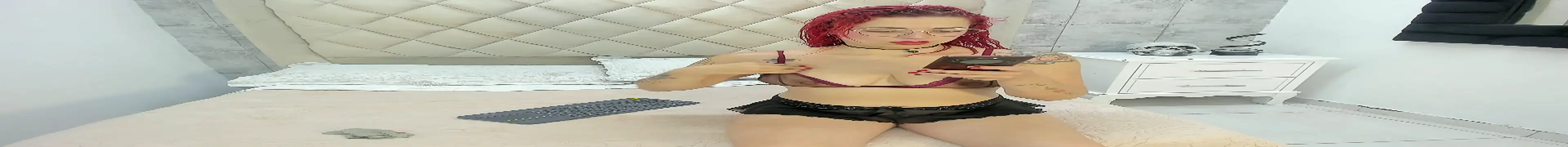 Snapshot of RoxanneStorm_ chatting on 22, 9, 2025 RoxanneStorm online show from 22, 9, 2025