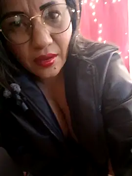 agatha sluttylatina online show from 11, 2, 2026