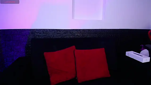 Annie A  online show from 20, 10, 2025