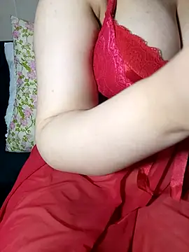 Aomtiz8 online show from 4, 12, 2025