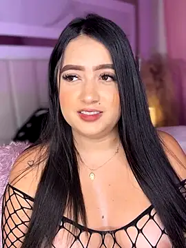 Snapshot of Emiily_Moore1 chatting on 5, 10, 2025 Emiily Moore1 online show from 5, 10, 2025