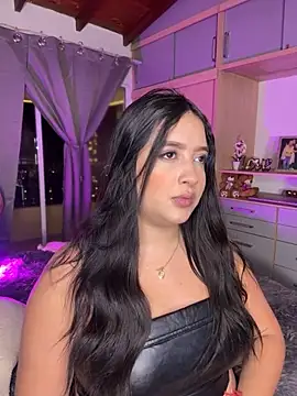 Emiily Moore1 online show from 5, 12, 2025