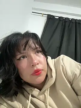 aliciia 23 online show from 7, 10, 2025