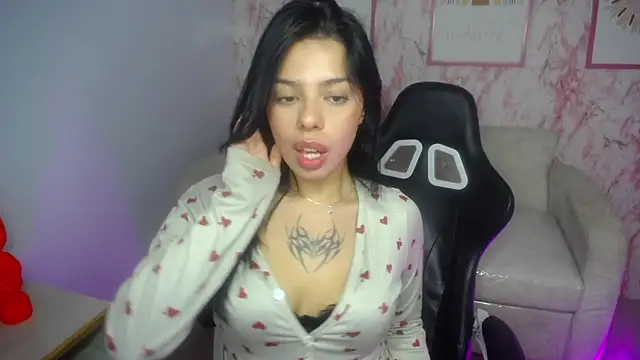 Snapshot of Channel_Garcia_ch1 chatting on 19, 4, 2026 Channel Garcia ch1 online show from 19, 4, 2026