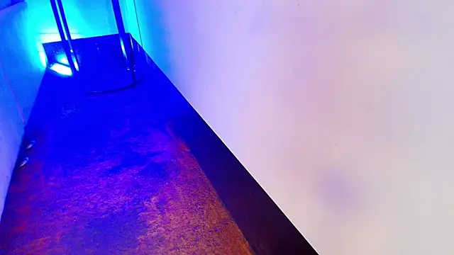 elizawiliamst online show from 18, 4, 2026