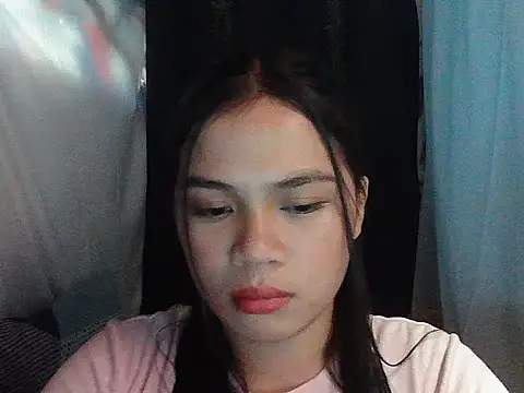 Snapshot of Zachariah_05 chatting on 4, 4, 2026 Zachariah 05 online show from 4, 4, 2026