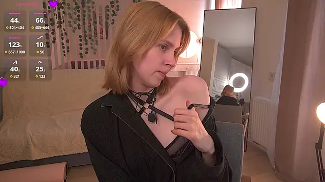 Snapshot of sofiapurex chatting on 9, 5, 2026 sofiapurex online show from 9, 5, 2026