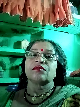 Snapshot of Manavi_x chatting on 2, 10, 2025 Manavi x online show from 2, 10, 2025