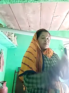 Manavi x online show from 4, 4, 2026