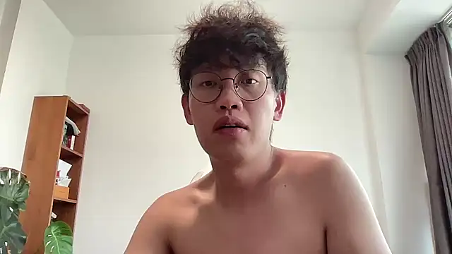 Passionatetwink2 online show from 27, 10, 2025