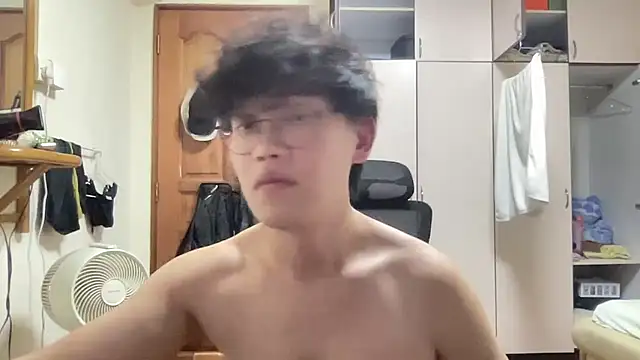 Passionatetwink2 online show from 7, 11, 2025