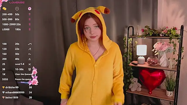 AnnieKim  online show from 29, 3, 2026