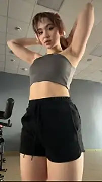 LunaMillie online show from 16, 12, 2025