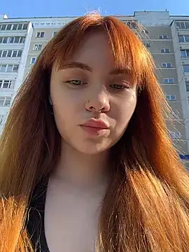 Snapshot of LunaMillie chatting on 25, 5, 2026 LunaMillie online show from 25, 5, 2026