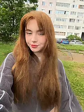 Snapshot of LunaMillie chatting on 1, 6, 2026 LunaMillie online show from 1, 6, 2026