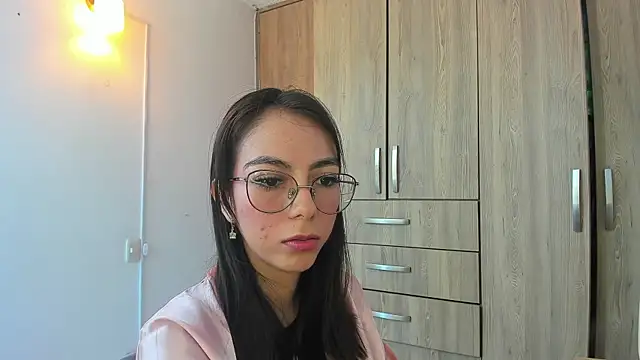 horny adiction online show from 7, 4, 2026