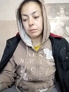 LenaBloomy online show from 11, 11, 2025